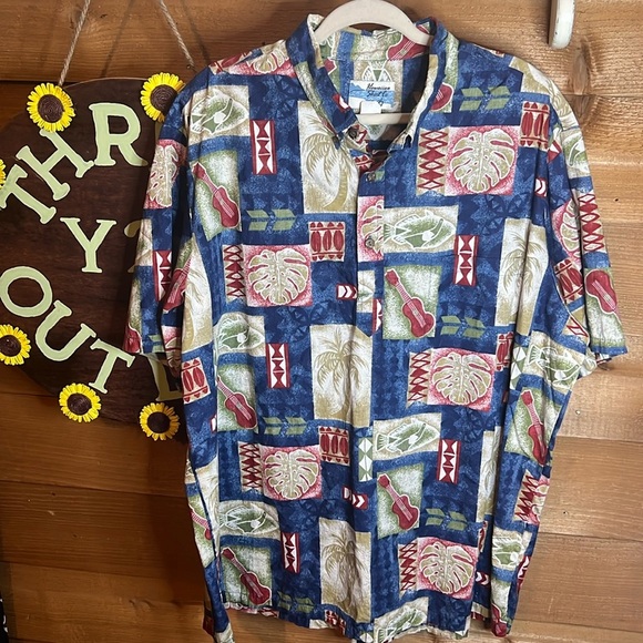 Vintage Hawaiian Shirt Cotton Collar Button Palm Tree Guitar Fish Short Sleeve - Picture 1 of 5